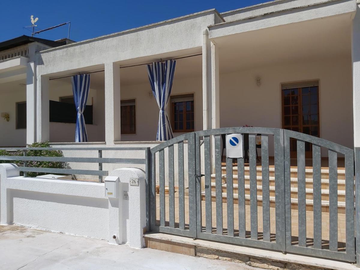 Villetta Alessia Marina di Mancaversa Kültér fotó